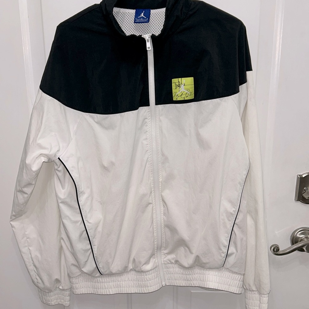 Nike air windbreaker